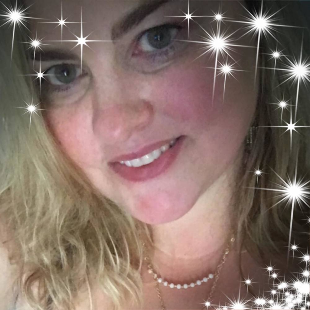 Meet your Posher, Onica